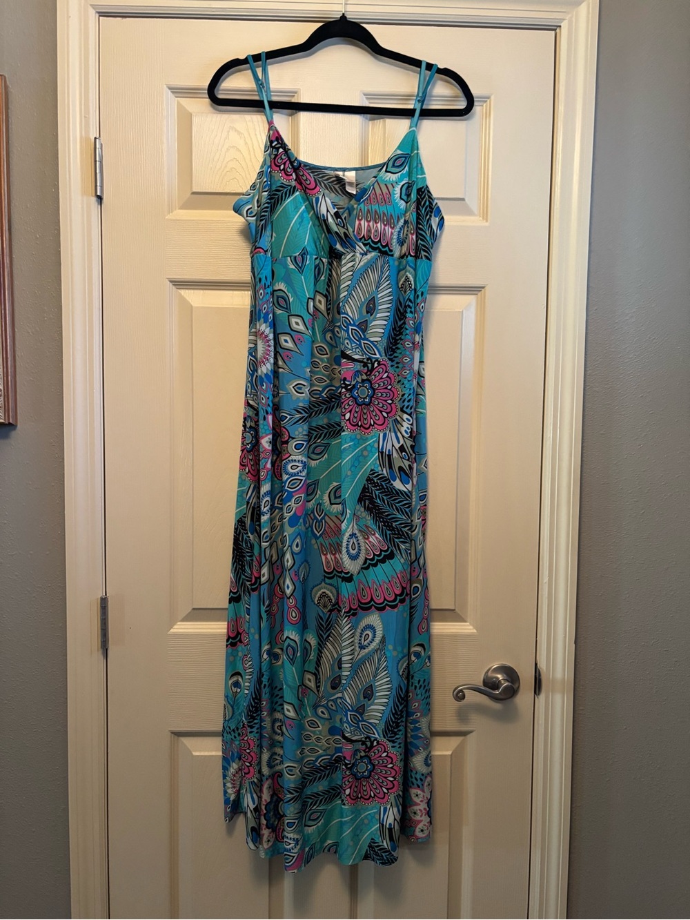 Ambrielle ~ Women’s XXL Sleeveless Maxi Dress Multicolor